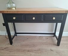 Hall table