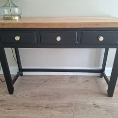 Hall table
