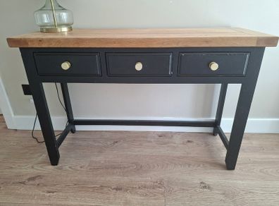 Hall table