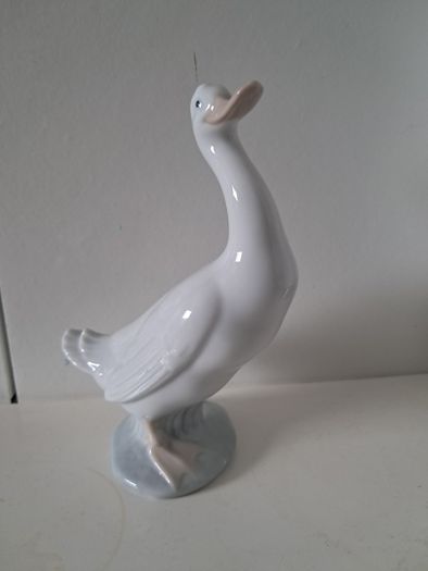 Nao by Lladro Duck figurine
