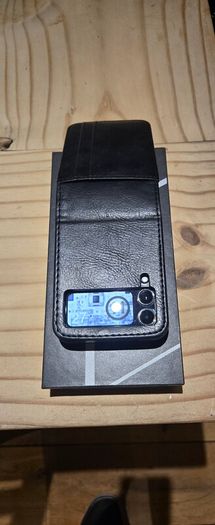 Samsung Galaxy Z-Flip 4 128gb