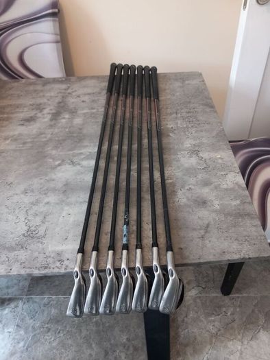 Callaway golf clubs. Right handed clubs