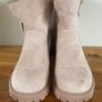 Fur lined winter boots Image 2