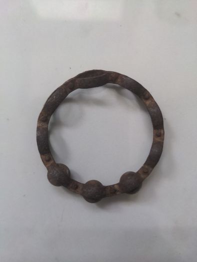Vintage item