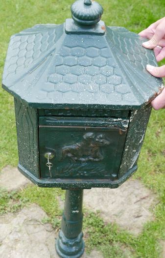 Cast Iron Freestanding Pole Post Box
