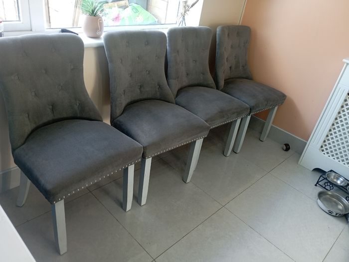 4 dining room chairs