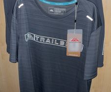 Brand New Mens Trailberg Set