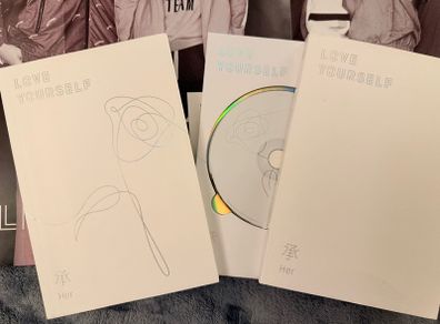 BTS Love Yourself Her Album V Version +Poster