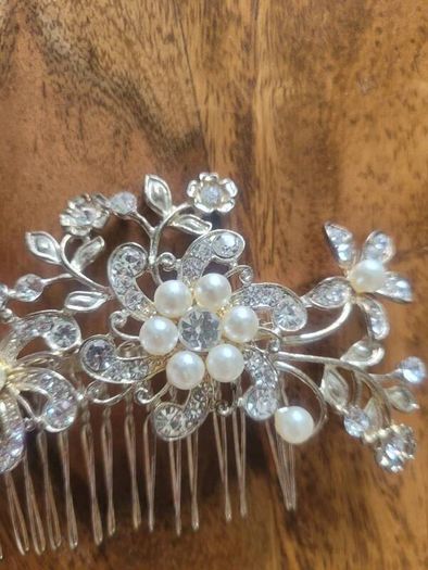 Occasion hair clip