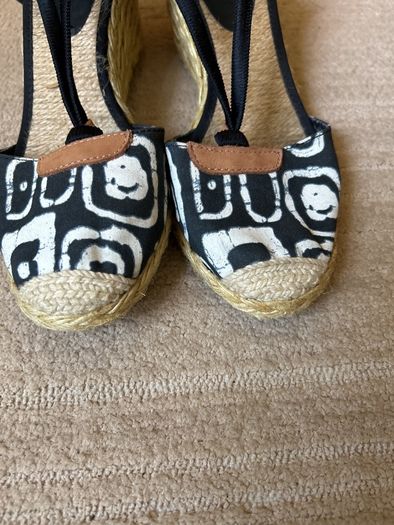 Summer shoes