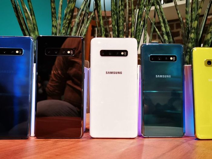 Samsung S10