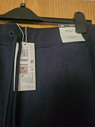 Navy joggers, size 20