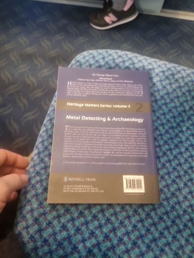 Metal Detecting and Archaeology (Soft cover)