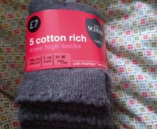 M&S grey knee high socks, packet of 5,:size 7-10 yrs