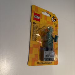 lego Statue of Liberty magnet