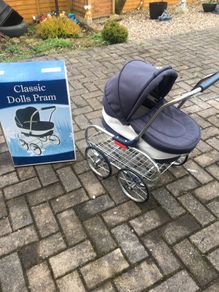 Dolls Classic Pram