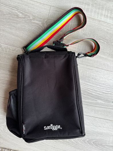 Smiggle transport ID lunchbag