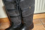 Country boots