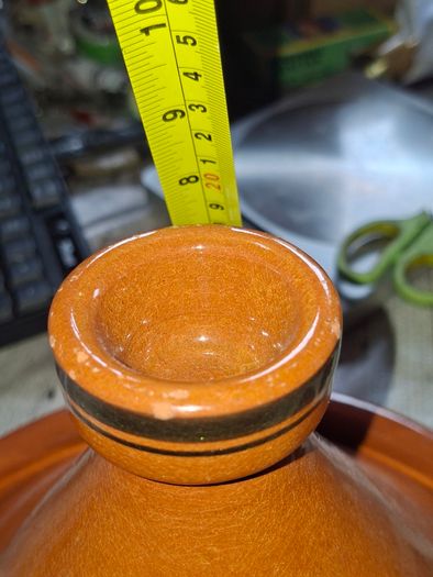 Authentic Moroccan Clay Tagine Pot Traditional Conical Ceramic Cookware, Bring the flavors of North Africa right into your kitchen with this beautiful, traditional Moroccan Tagine. Postage available or Collection,
