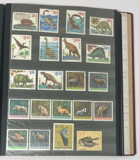 Collection: Poland Stamps mainly used however some mint noted along with some miniature sheets on 38 pages