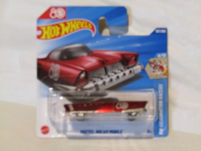 Hot Wheels Dream Mobile 80th Anniversary Edition Diecast Car Brand New Sealed
