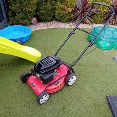Self drive mower