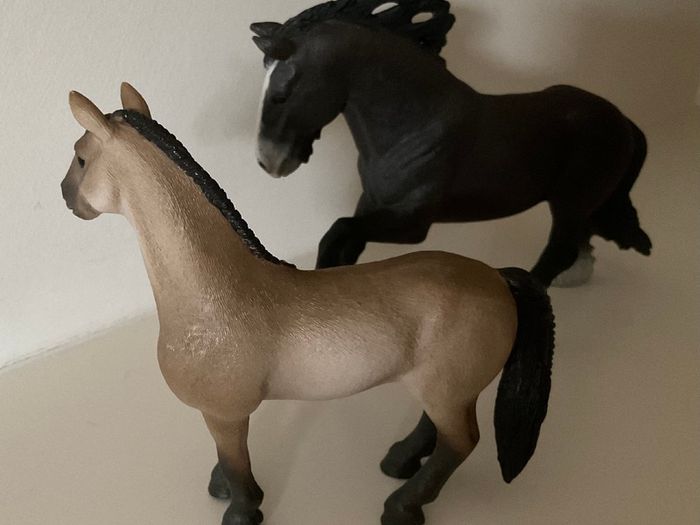 Schleich Pony Club Horse Pony figures x 2