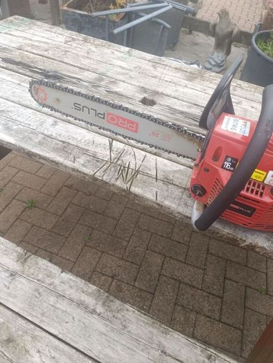 chainsaw