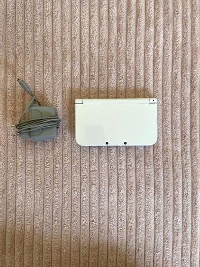 Modded New Nintendo 3DS XL White Dual IPS