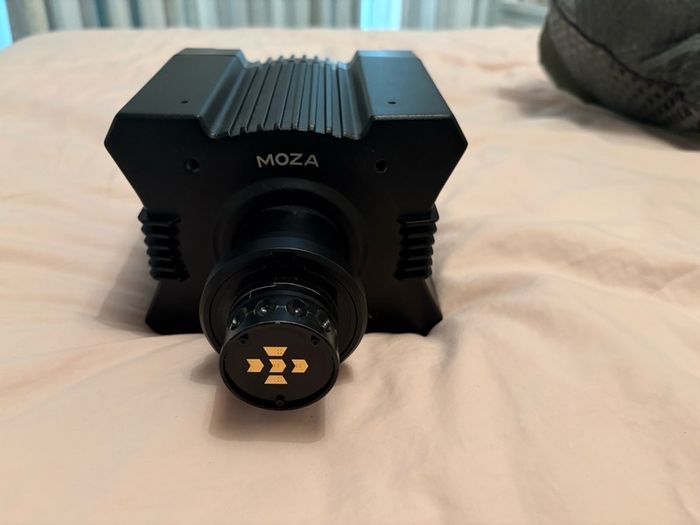 Moza R12 V2 like new