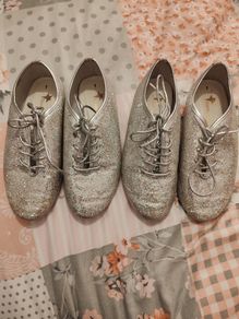 Kids silver jazz shoes