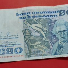 Irish 1987  "YEATS" Twenty pound note in .Fine condition