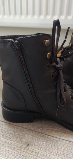 S. Oliver leather ankle boots size 39/6