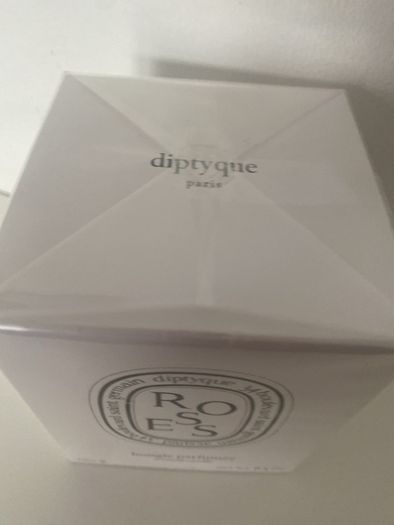 New Diptyque Roses Scented Candle