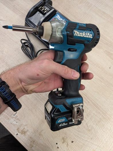 Makita 12v Cxt brushless impact