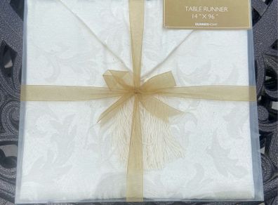 Champagne gold table runner