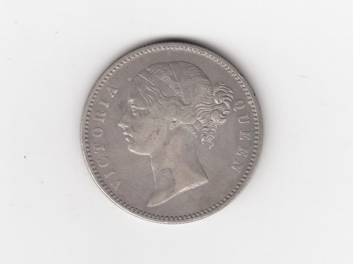 India, one rupee 1840, 91.7% Silver, East  India Company (no 429)