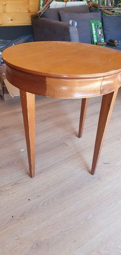 Coffee Table Free to Collect