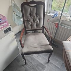 5 kitchen chairs