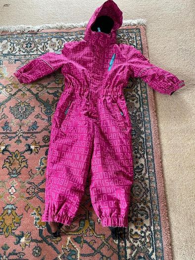 Snow Suit / Ski suit Hooded 4-5 year old - Winter Outerwear