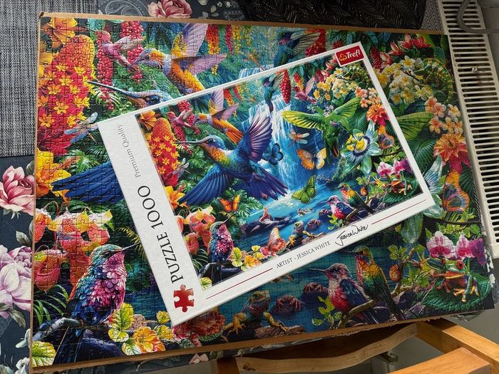 jigsaw Trefl 1000 pieces