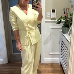 gallery suit