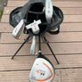 Kids golf bag and clubs Image 5
