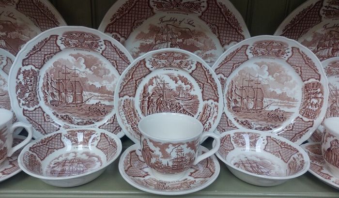 Fabulous Vintage 35 Piece Brown and White Fair Winds, Historical Scenes of Chinese Export to America Dinner Service by Alfred Meakin, Staffordshire