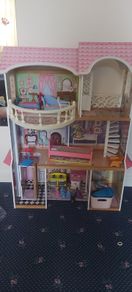 Doll house