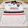 1997/99 Manchester United Umbro Away Jersey Size XL Adults Image 2