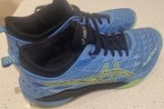 Indoor/badminton shoes