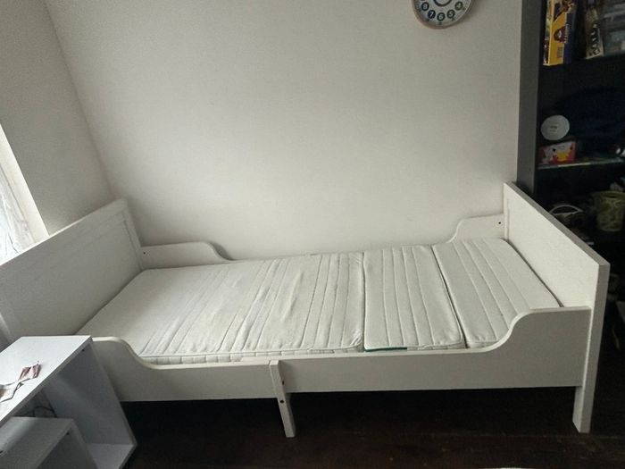 IKEA SUNDVIK extendable childrens bed and foam mattress good condition