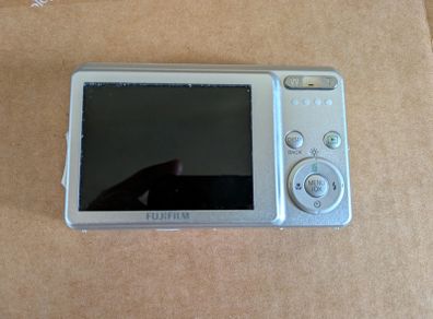 Fujifilm FinePix J10 Digital Camera