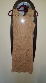 Lace cream dress